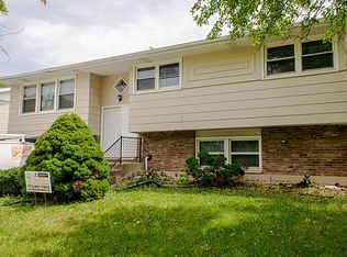 17103 Magnolia Dr, Hazel Crest, IL 60429