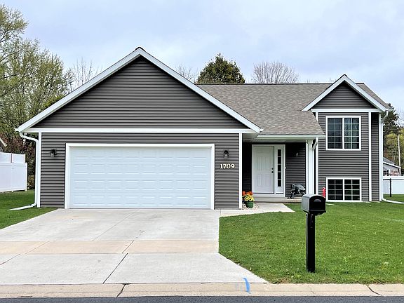 2nd image of 1709 Mortenson Dr