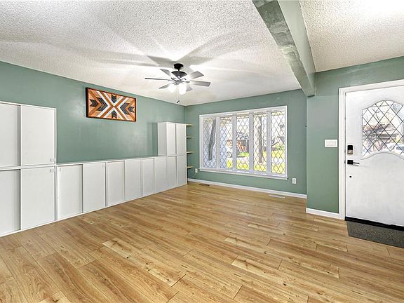 4th image of 5219 Pleasant Ave