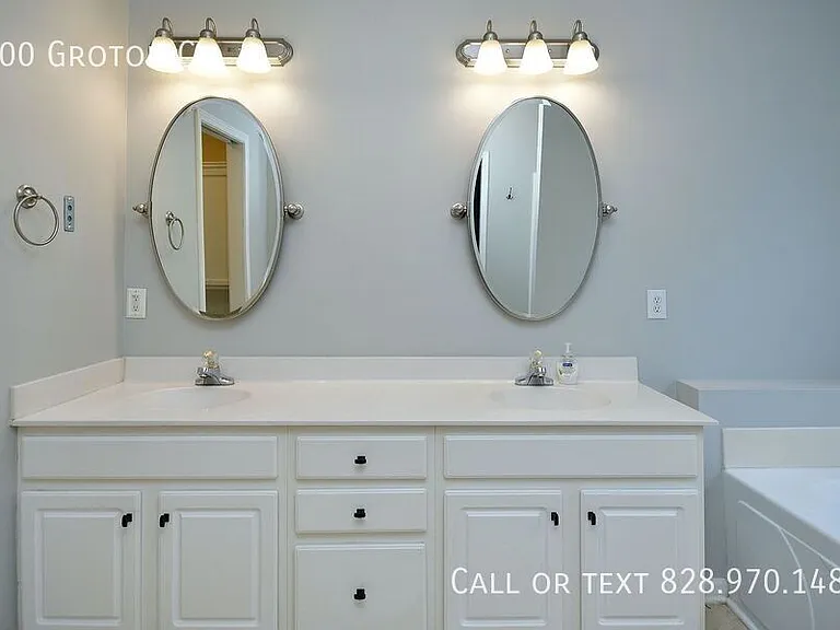 200 Groton Ct — Photo 32