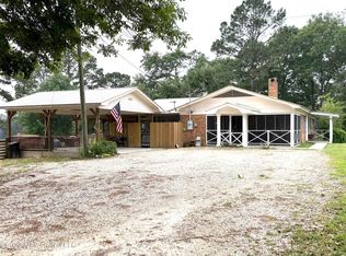 27942 57th Hwy, Leakesville, MS 39451