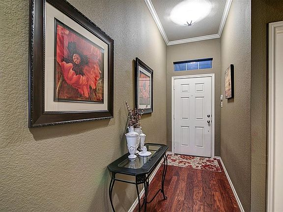 4th image of 2836 Bentwood Way