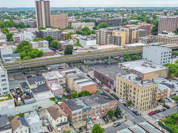 3604 Willett Avenue image 27 of 31