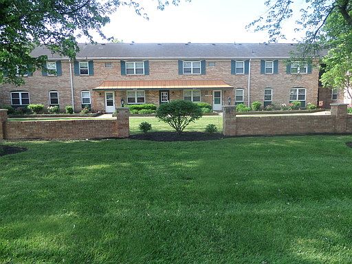 1st image of 5209 Dorshire Dr APT 5