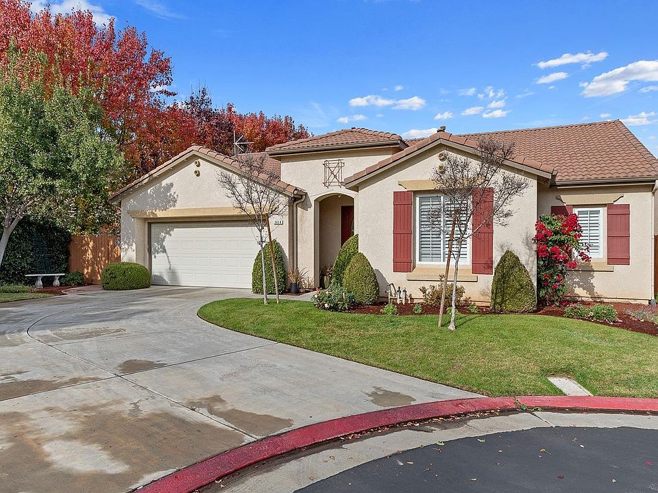 1st image of 2418 E Marquise Ct