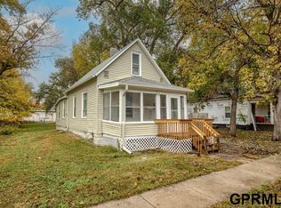 2303 S 8th St, Lincoln, NE 68502