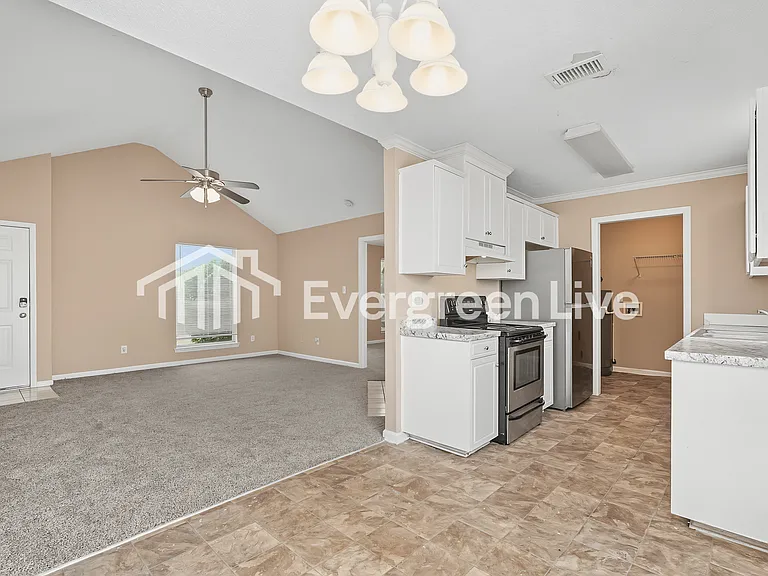 3719 Millstone Run — Photo 4