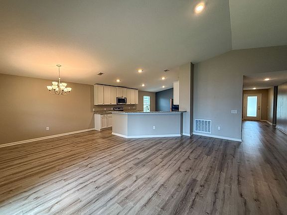 2nd image of 3480 Blaney Dr