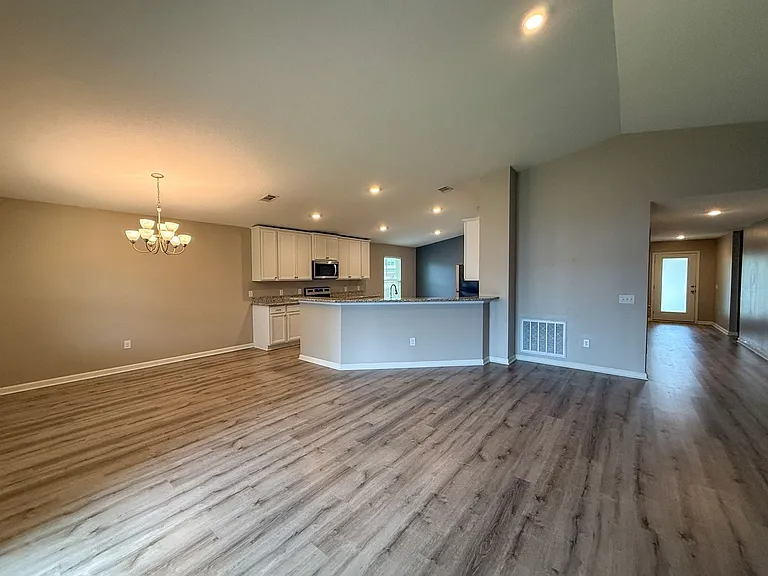 3480 Blaney Dr — Photo 2