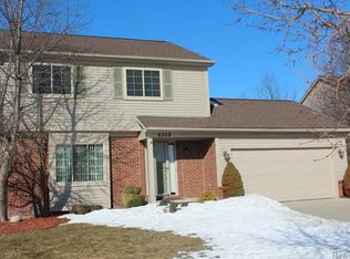 6308 Sandalwood Dr #7, Van Buren Township, MI 48111