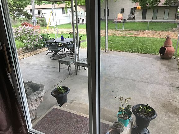 4th image of 811 22nd St