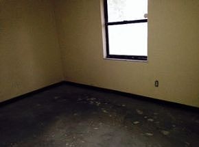 2nd image of 3198 N Oakland Ter
