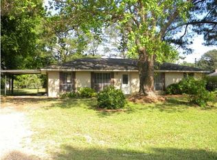 136 3rd St, Wetumpka, AL 36092