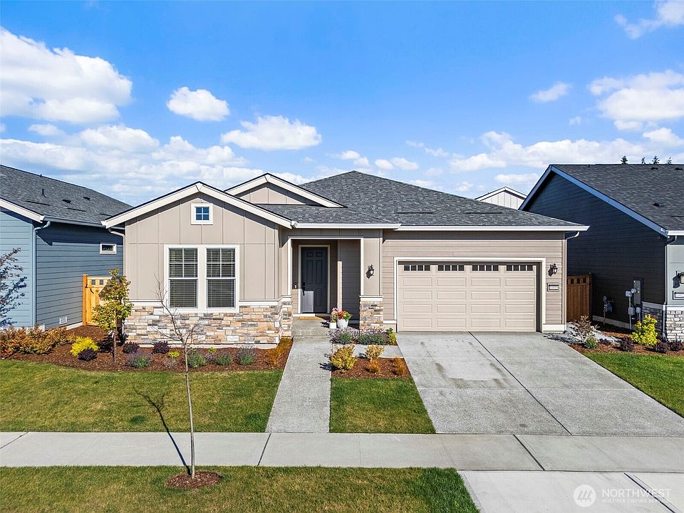 1st image of 14816 206th Avenue E