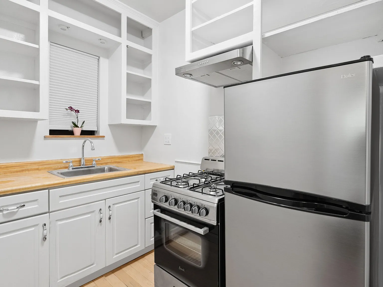 434 East 58th Street — Photo 3