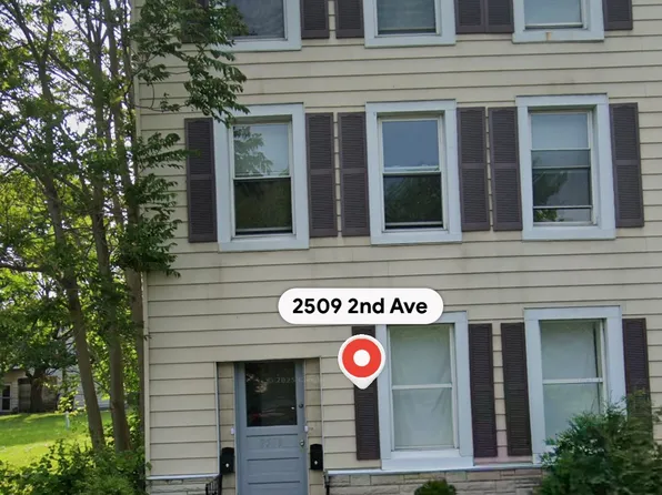 (undisclosed Address), Watervliet, NY 12189