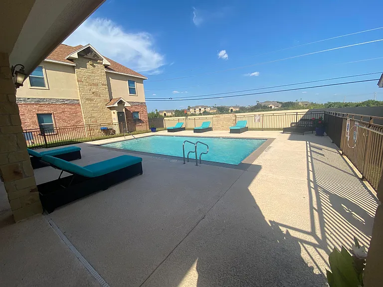 Green Meadow Apartments, A La Encantada Community — Photo 6