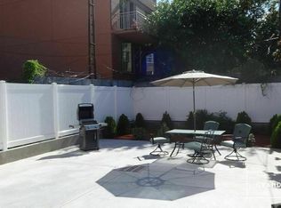 317 Humboldt St #1RR, Brooklyn, NY 11211