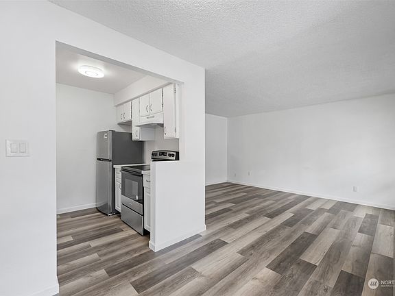4th image of 3425 S 176th Street #154