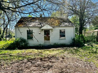 35121 Avondale St, Westland, MI, 48186