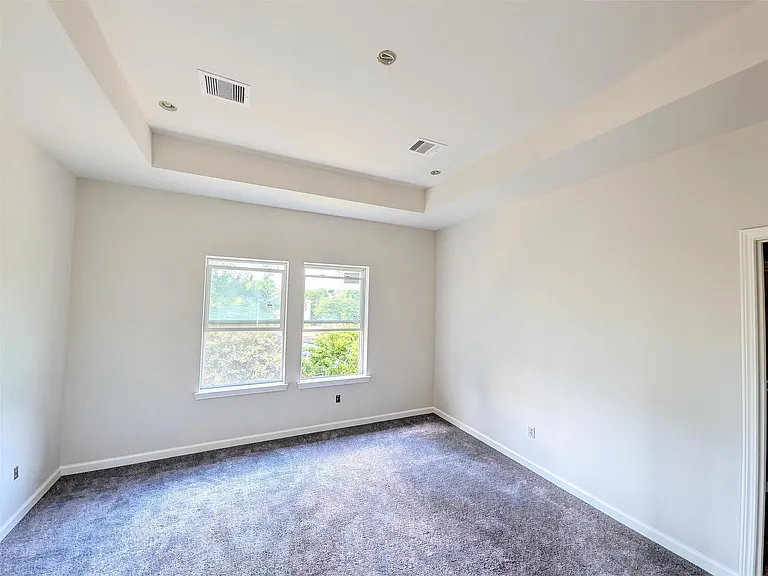 4720 Hare St — Photo 9