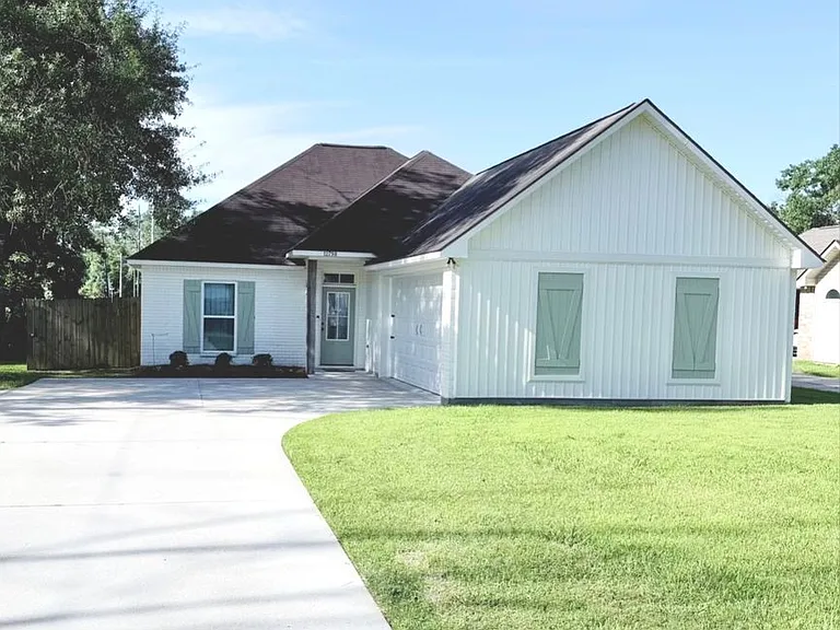 12798 Landon Dr — Photo 1