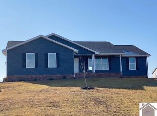 93 Dawson Ln, Benton, KY 42025