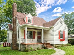 35 Topland Rd, Mahopac, NY 10541