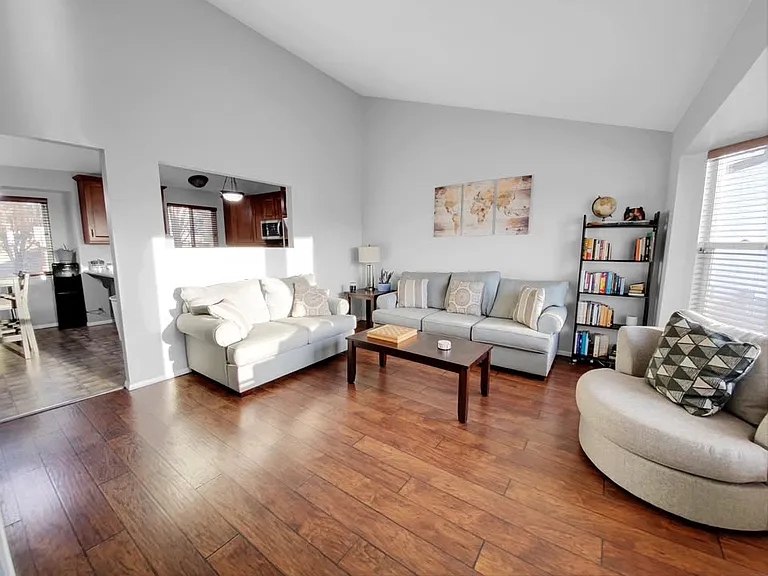 11331 S Drystone Rd — Photo 2