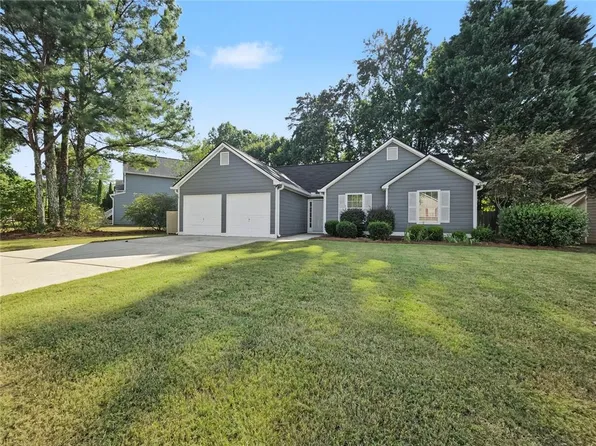 4887 Lake Park Ln, Acworth, GA 30101