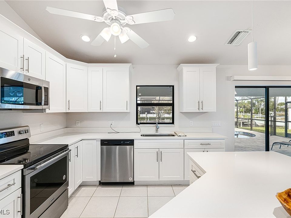 1301 SE 23rd Ter, Cape Coral, FL 33990 | Zillow