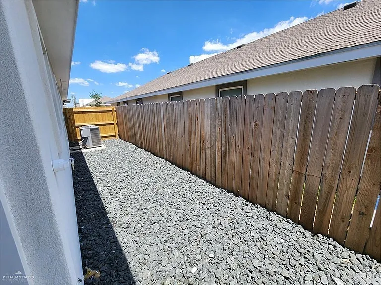 3600 Frio Ave #2 — Photo 22