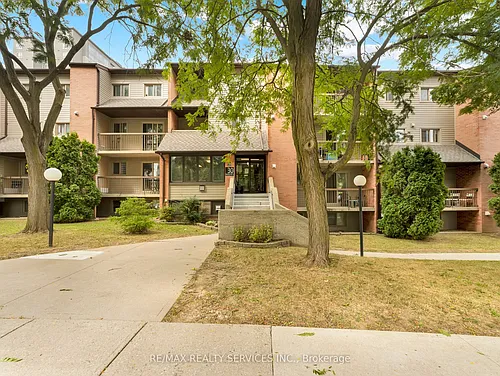 30 Hickory St E #103 Photo 1