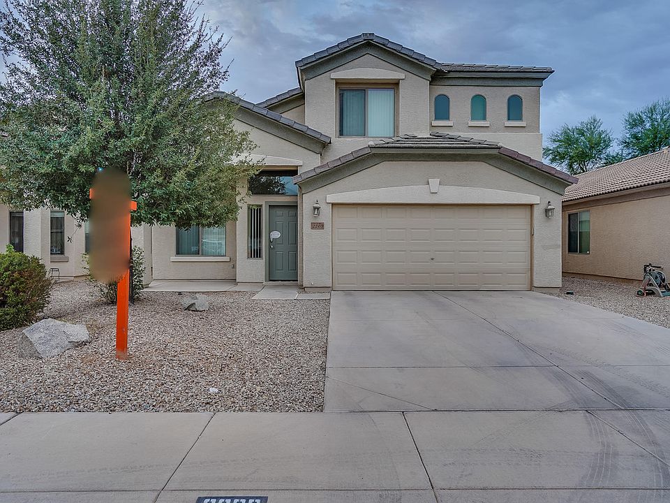 1st image of 2209 W Green Tree Dr
