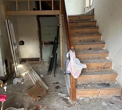 4th image of 1285 Goodfellow Blvd