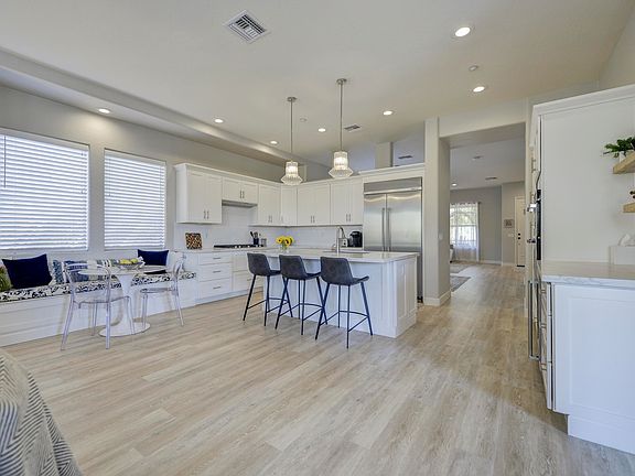 5th image of 20468 N 94th Way