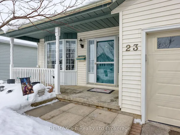 23 Brasher Dr, Tillsonburg, ON N4G 5T2