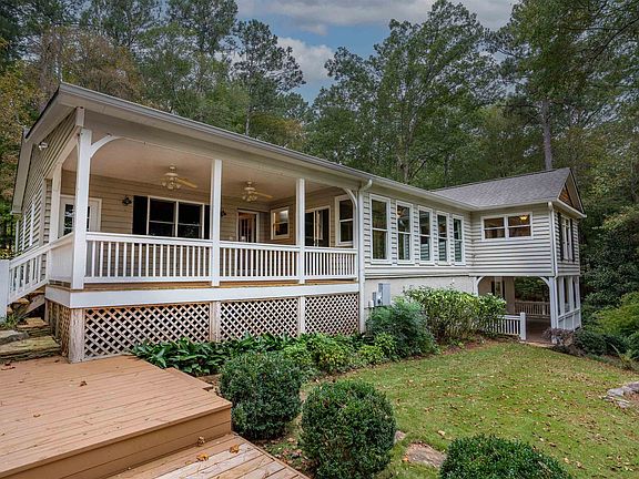 2nd image of 129 Lake Forest Dr