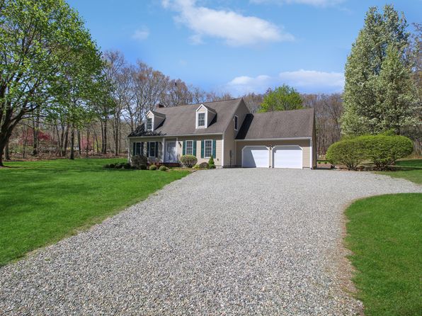 107 Hangman Hill Rd, North Stonington, CT 06359