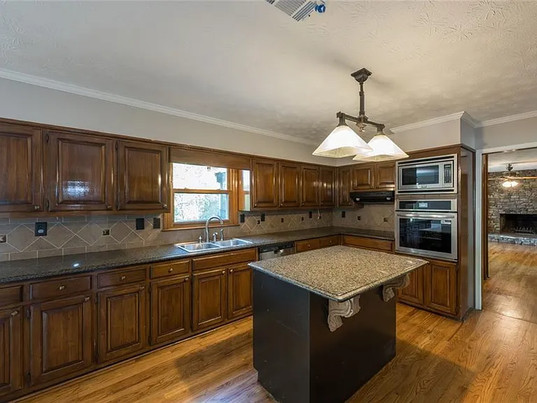 3690 Aubusson Trce — Photo 19