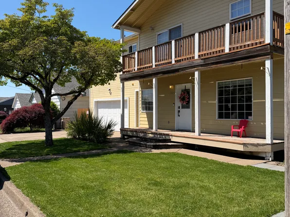 1025 10th Ave SE, Albany, OR 97322