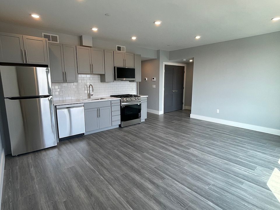 1st image of 355 Western Ave #608