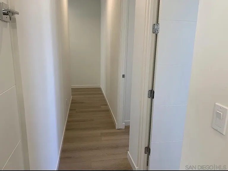 1166 Holly Ave #7 — Photo 6