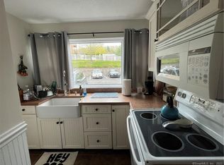 55 Porter Ave APT 5D, Naugatuck, CT 06770