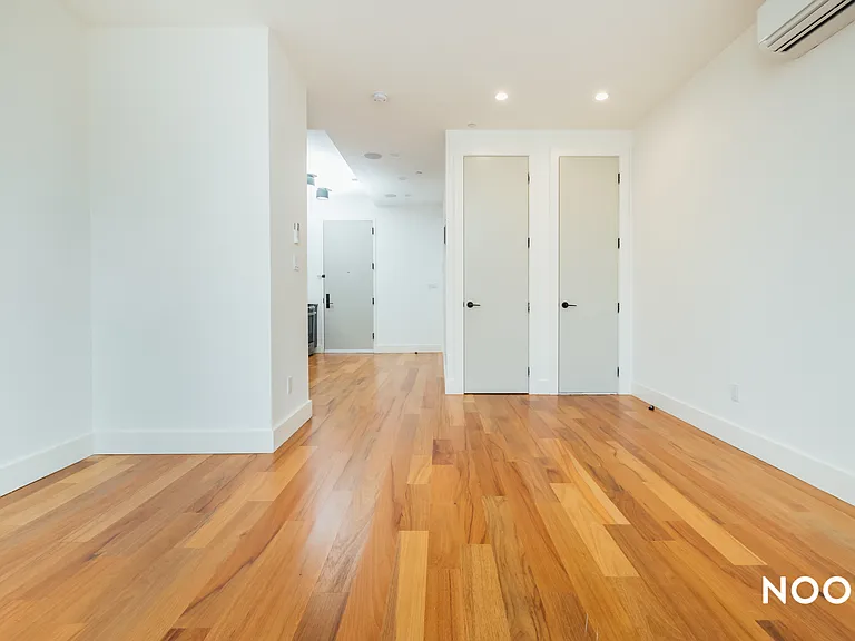 196 Freeman St #3D — Photo 1