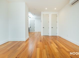 196 Freeman St #3D, Brooklyn, NY 11222