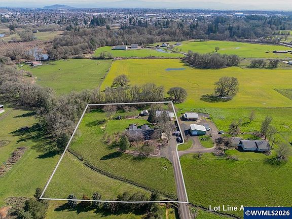 4th image of 35897 Bryant Dr SW