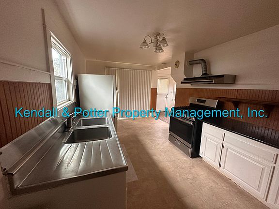 4th image of 519 Grant St