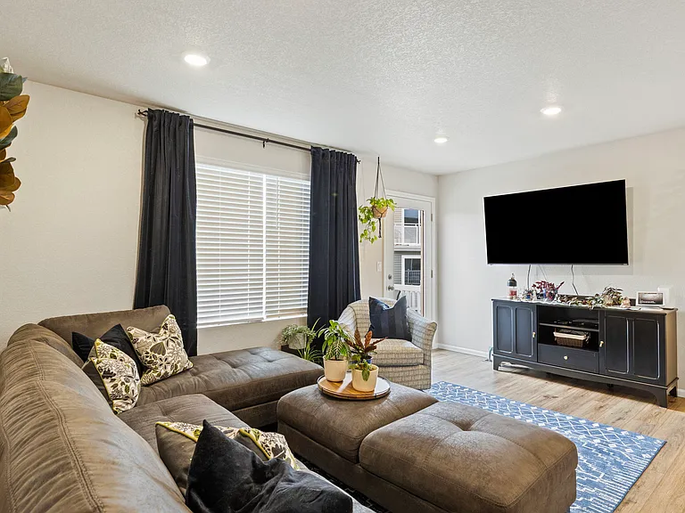 9440 Oro City Loop — Photo 10