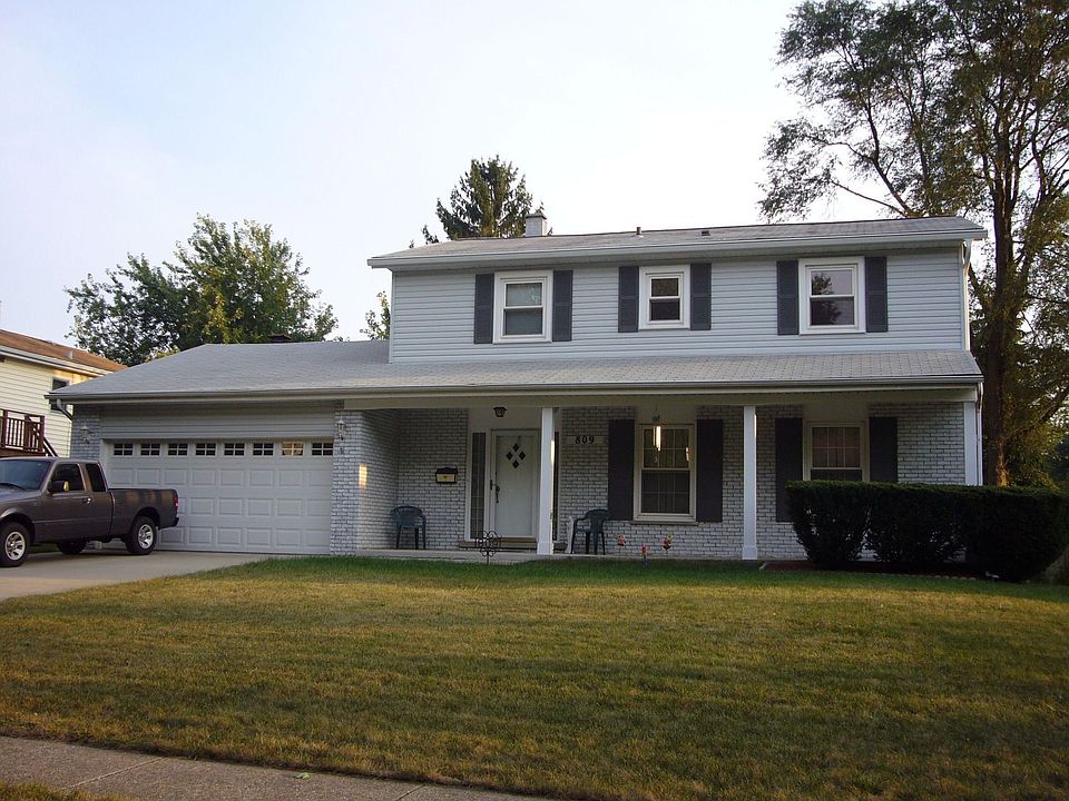 809 Belair
